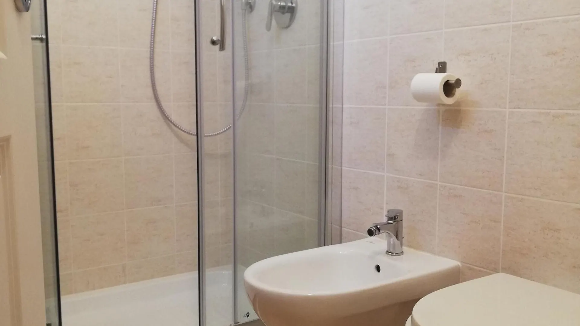 Emerald Guest House Florence