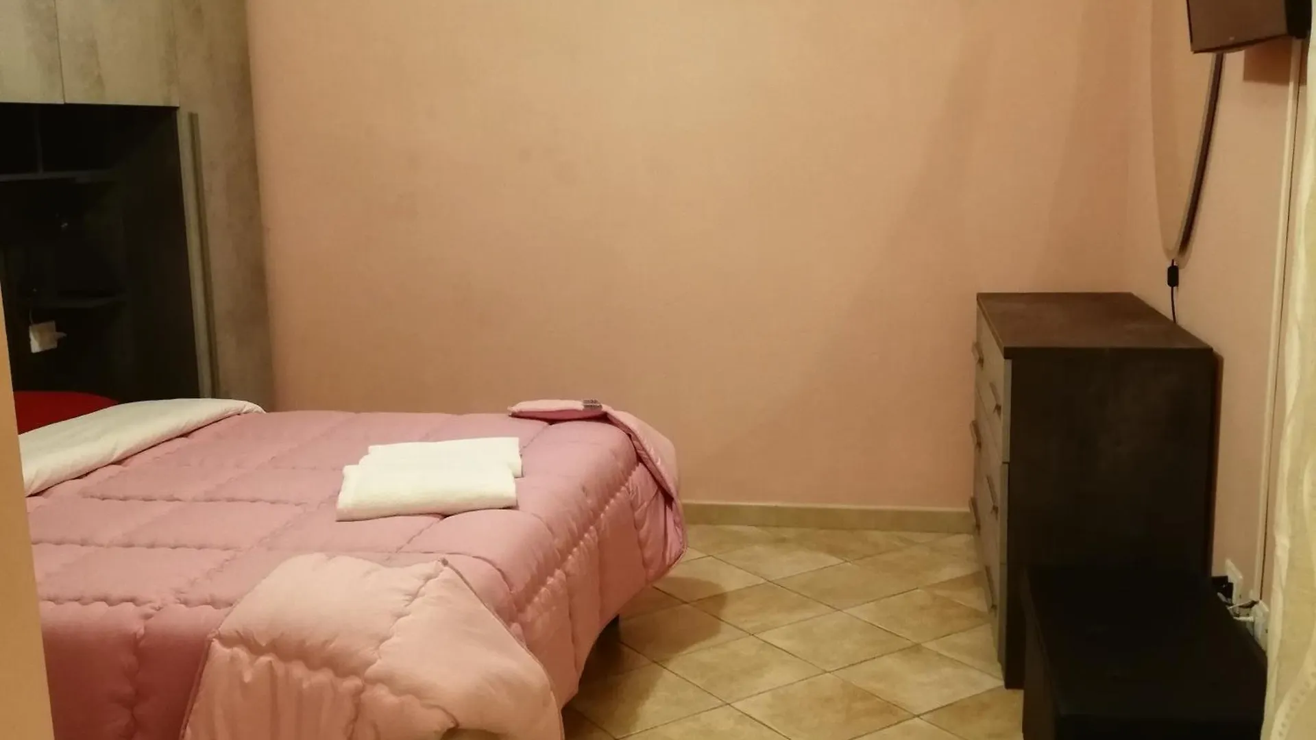 Emerald Guest House Florence Italy
