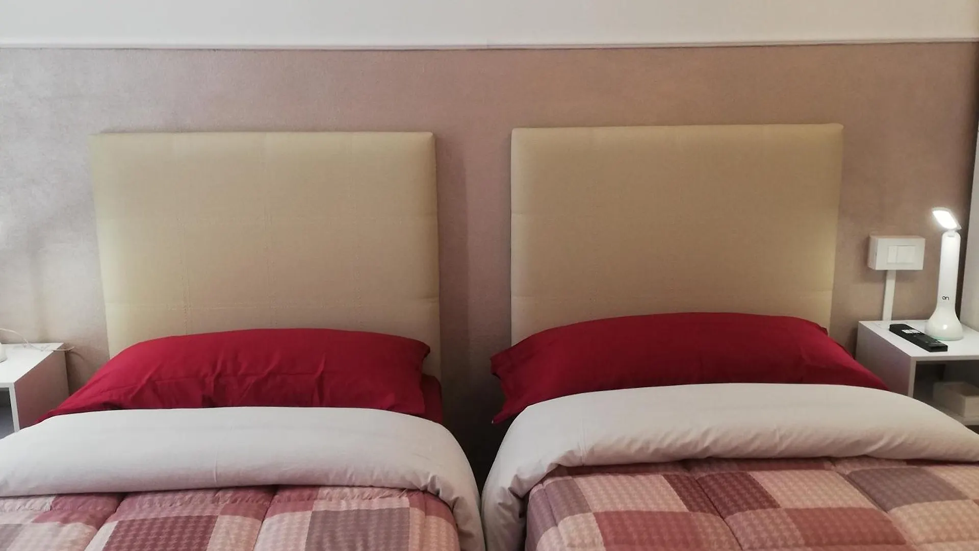 Emerald Guest House Florence