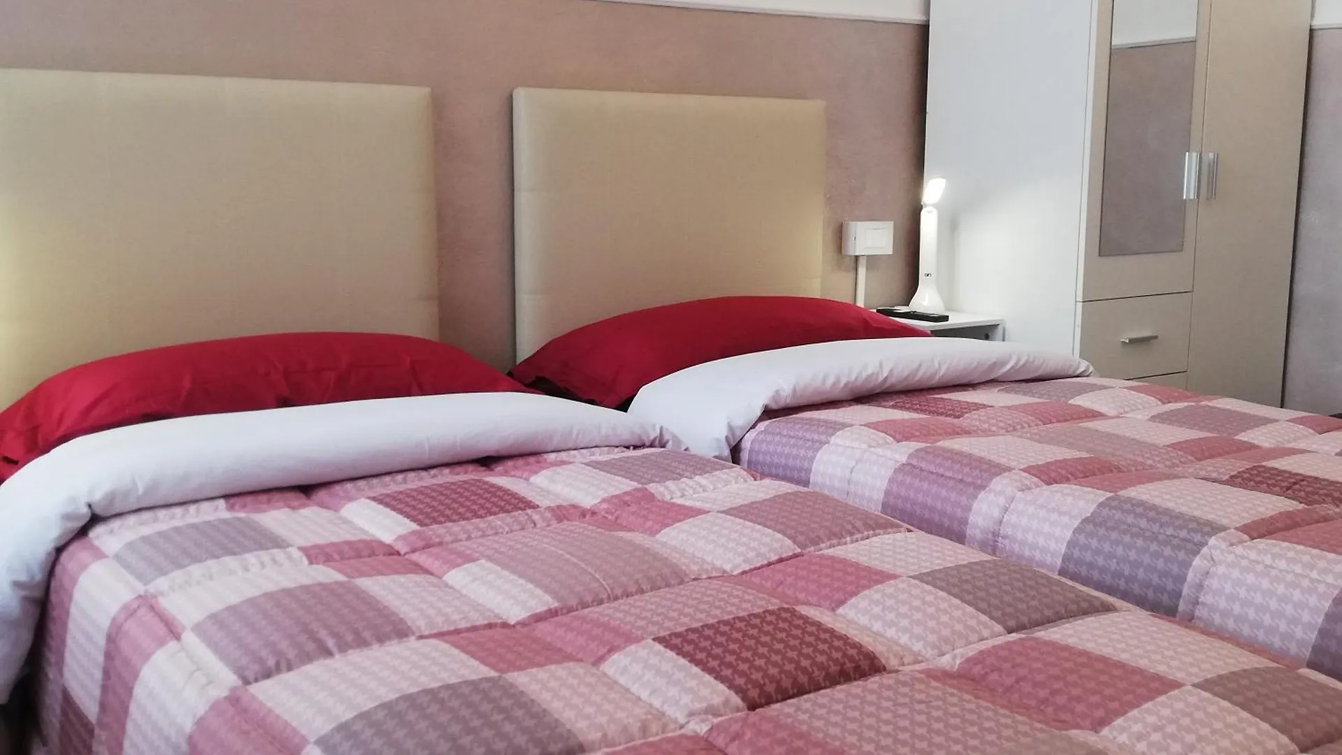 Emerald Guest House Florence