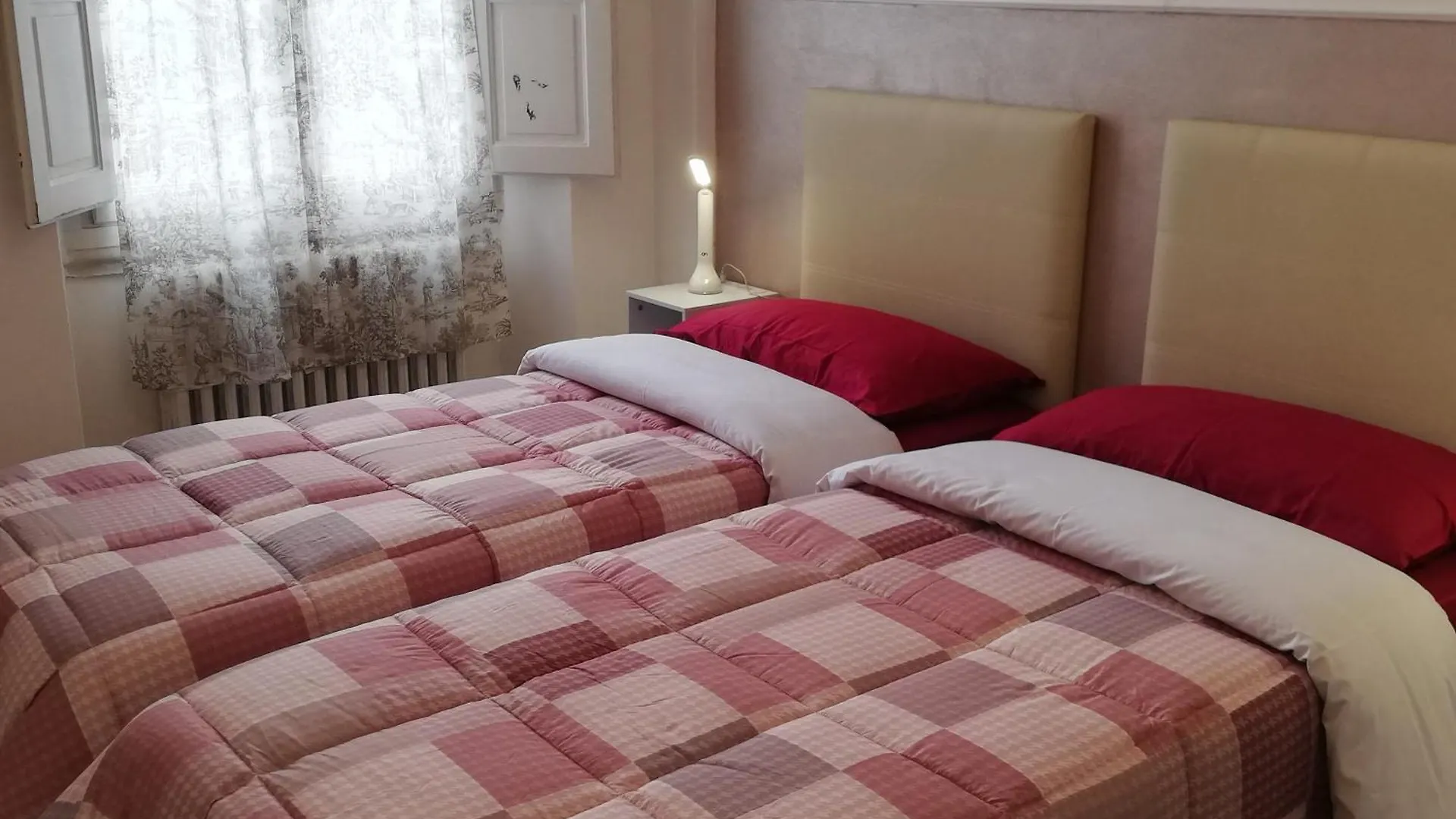 Emerald Guest House Florence Italy