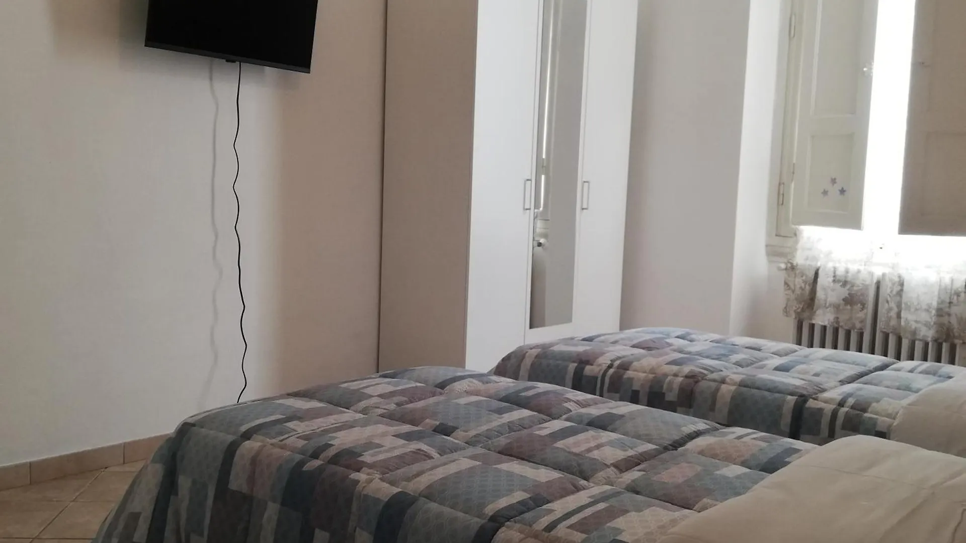 Emerald Guest House Florence